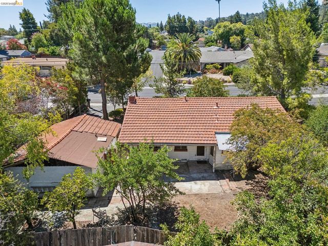 1810 3RD AVE, Walnut Creek, CA 94597