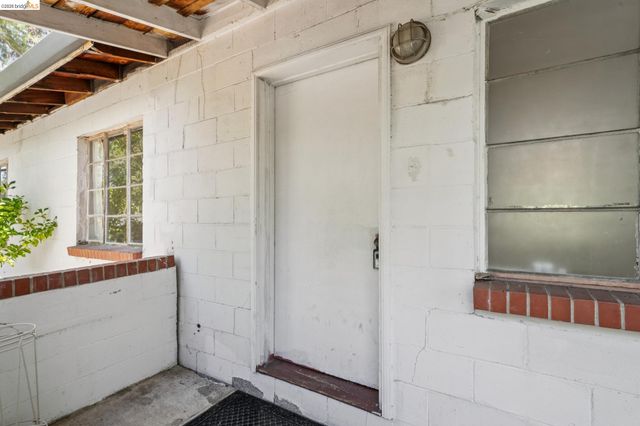 1810 3RD AVE, Walnut Creek, CA 94597