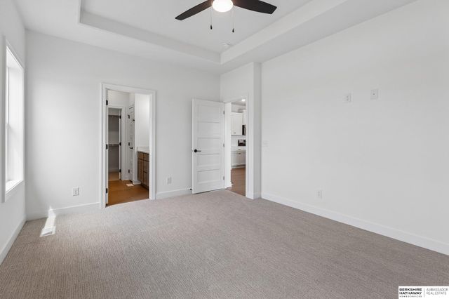 21439 Y Street, Elkhorn, NE 68022