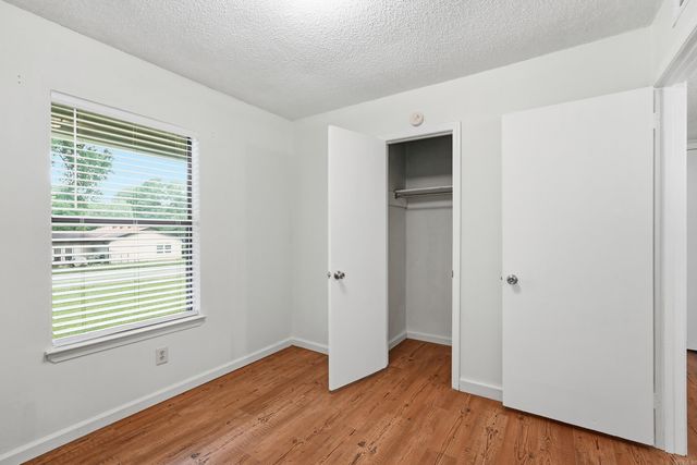 1613 N James St, Jacksonville, AR 72076