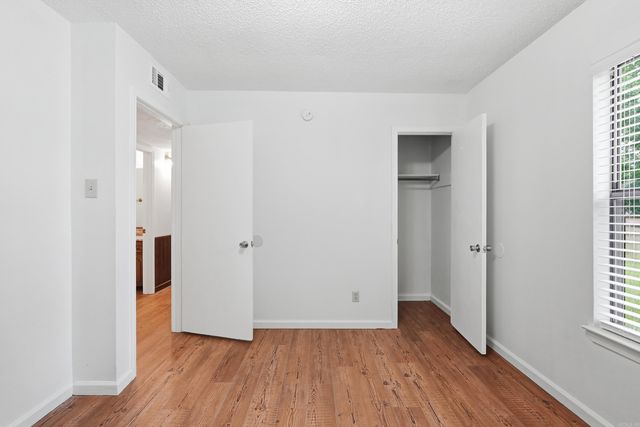 1613 N James St, Jacksonville, AR 72076