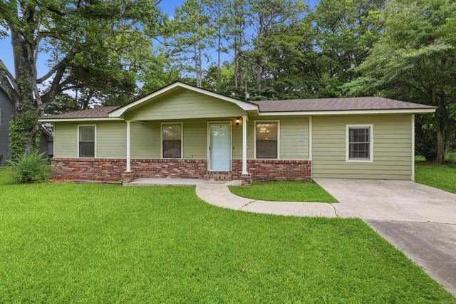 1613 N James St, Jacksonville, AR 72076