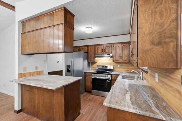 1613 N James St, Jacksonville, AR 72076