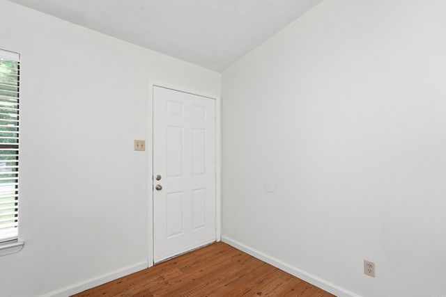 1613 N James St, Jacksonville, AR 72076