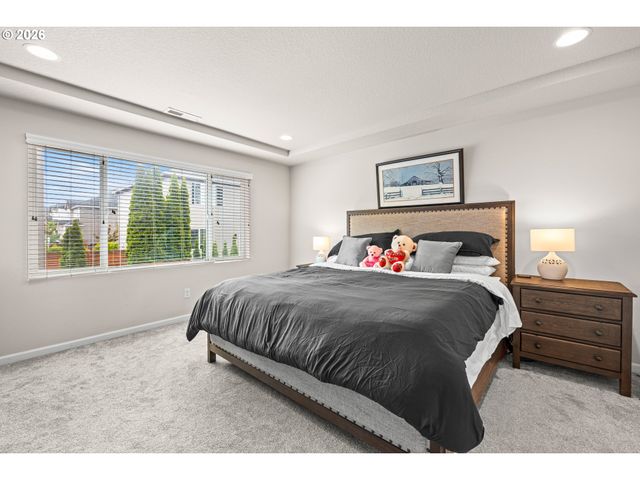 17256 Se BISCAYNE St, Damascus, OR 97089