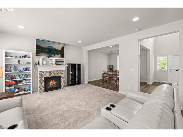 17256 Se BISCAYNE St, Damascus, OR 97089