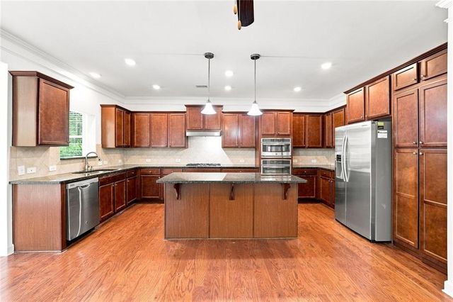 810 Grand Reserve Drive, Suwanee, GA 30024