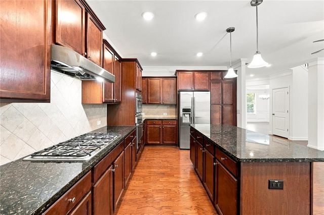 810 Grand Reserve Drive, Suwanee, GA 30024