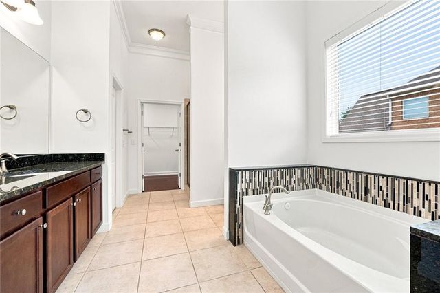 810 Grand Reserve Drive, Suwanee, GA 30024