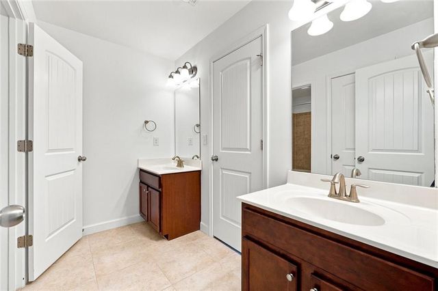 810 Grand Reserve Drive, Suwanee, GA 30024