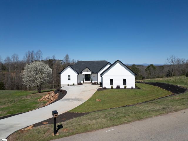 725 Hidden Falls Drive Lot 7 Lot 7 Hidden Falls, West Union, SC 29696