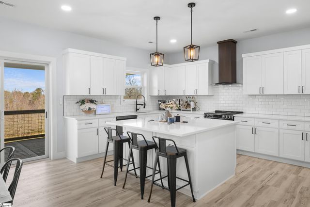 725 Hidden Falls Drive Lot 7 Lot 7 Hidden Falls, West Union, SC 29696