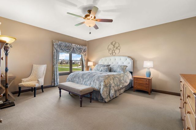 2800 W 133rd Lane, Crown Point, IN 46307