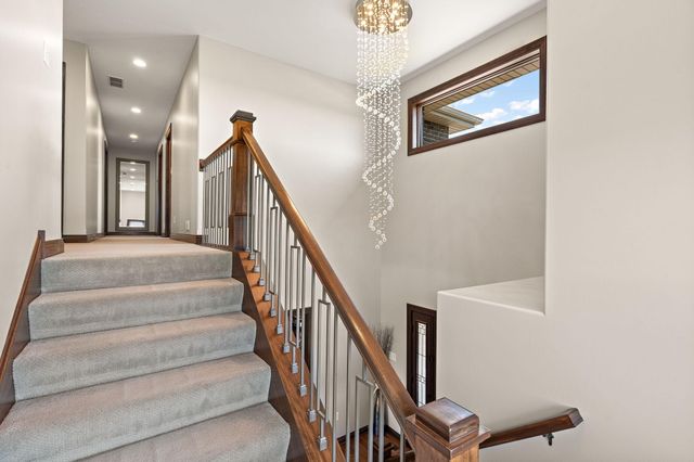 2800 W 133rd Lane, Crown Point, IN 46307