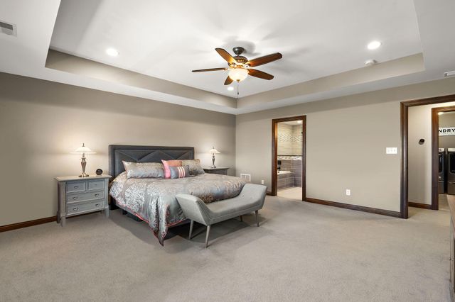 2800 W 133rd Lane, Crown Point, IN 46307