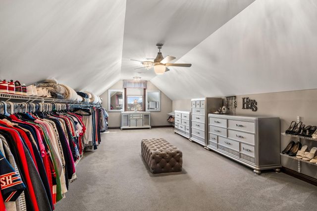 2800 W 133rd Lane, Crown Point, IN 46307