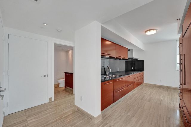 101 S Fort Lauderdale Beach Boulevard 806, Fort Lauderdale, FL 33316