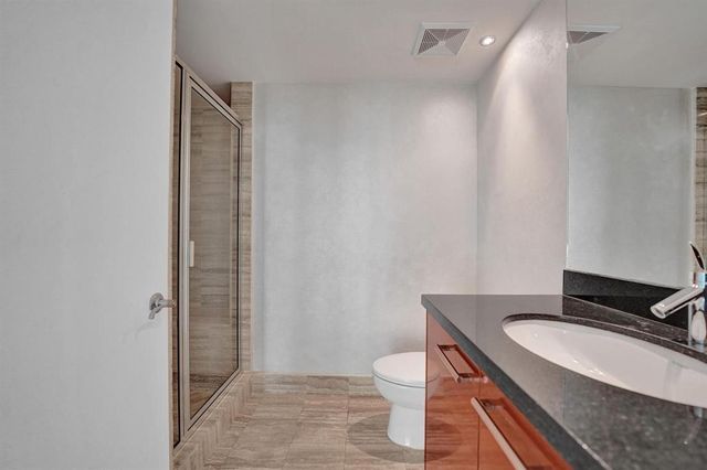 101 S Fort Lauderdale Beach Boulevard 806, Fort Lauderdale, FL 33316