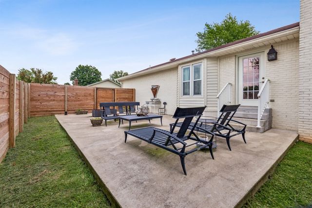 5013 Hays Dr, Columbia, TN 38401
