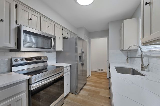 5002 French Wood Drive, Arlington, TX 76016