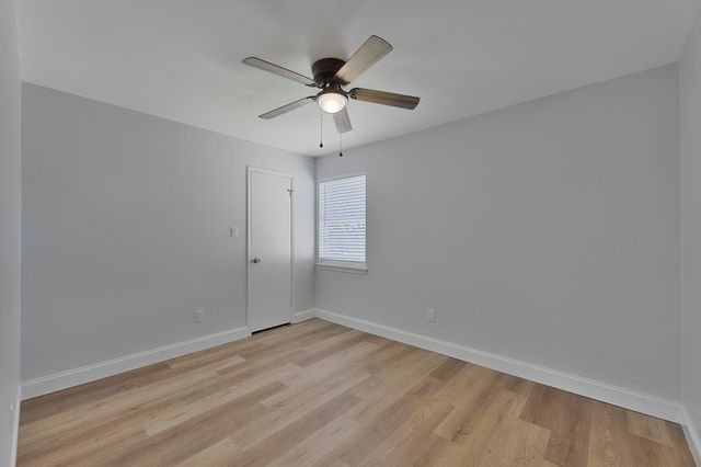 5002 French Wood Drive, Arlington, TX 76016