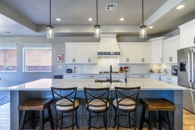 143 N APEX LN, Ivins, UT 84738