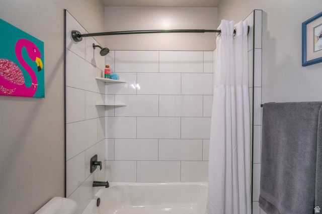 143 N APEX LN, Ivins, UT 84738