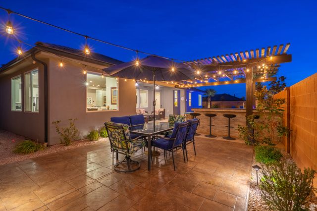 143 N APEX LN, Ivins, UT 84738