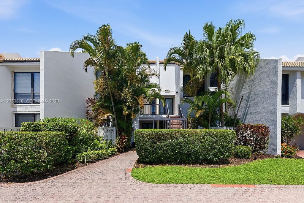 1309 Bridgewood Drive, Boca Raton, FL 33434