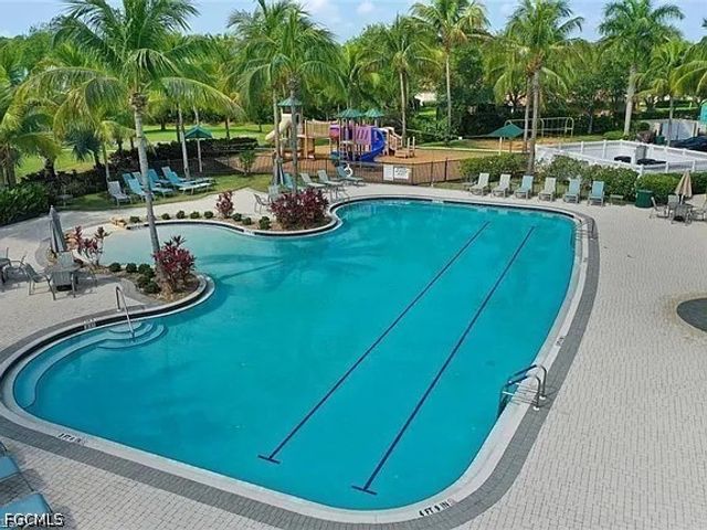 13092 Silver Thorn LOOP, North Fort Myers, FL 33903