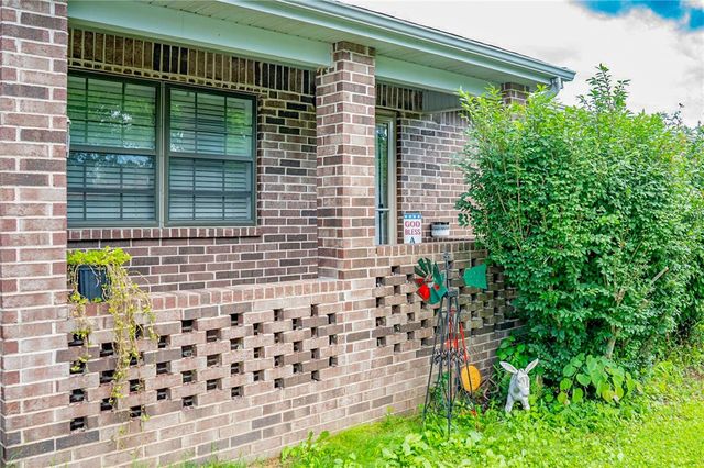 309 Crownover Street, Gassville, AR 72635