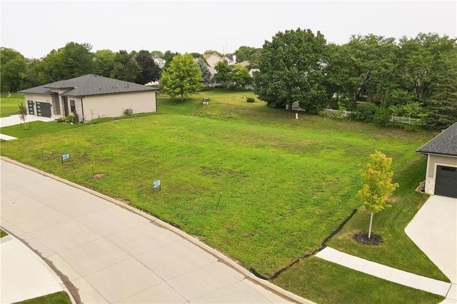 2125 14th Street SW, Altoona, IA 50009