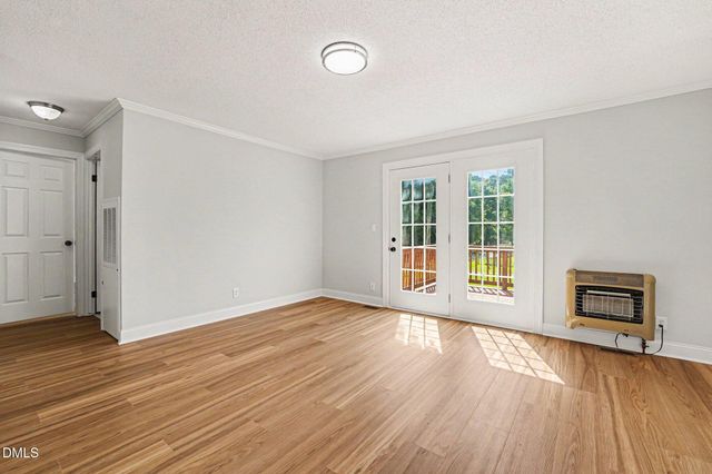 694 John Lee Road, Dunn, NC 28334