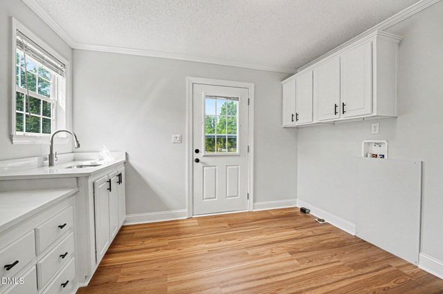 694 John Lee Road, Dunn, NC 28334