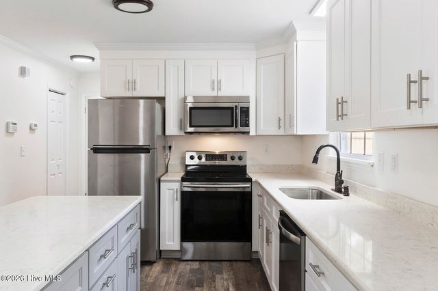 125 W B And S Road, Leland, NC 28451