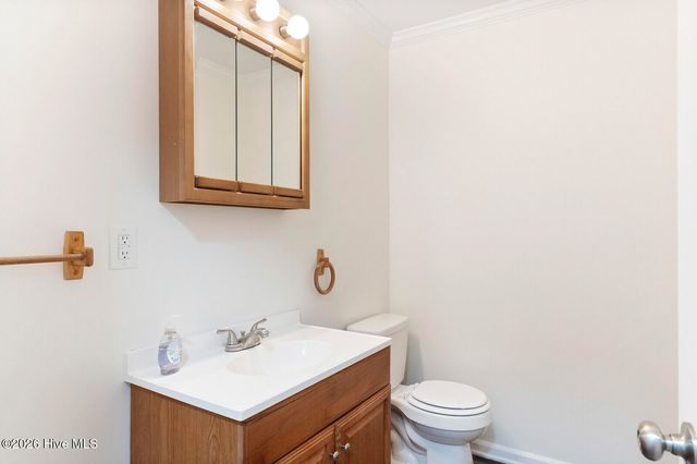 125 W B And S Road, Leland, NC 28451