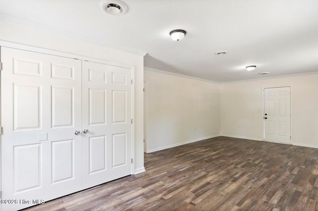 125 W B And S Road, Leland, NC 28451