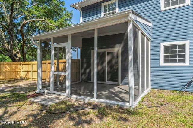 125 W B And S Road, Leland, NC 28451