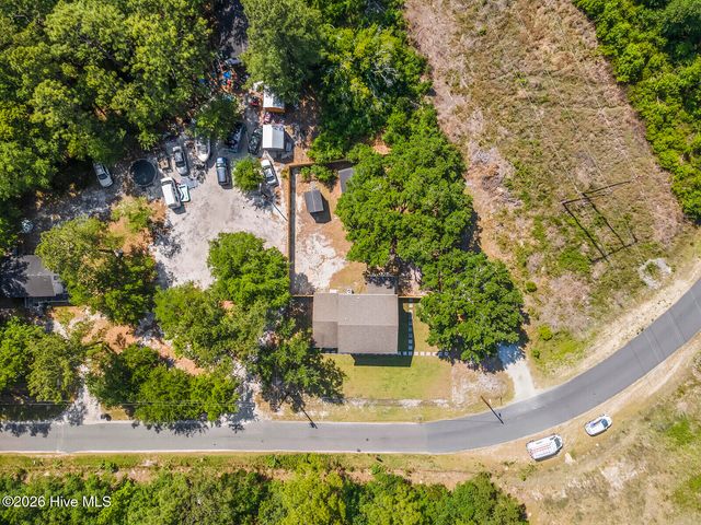 125 W B And S Road, Leland, NC 28451