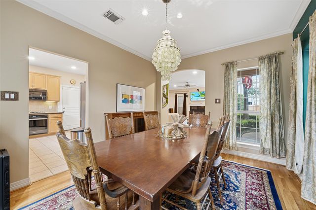 527 Oxford Street C, Houston, TX 77007