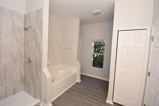 4 LYNN PLACE, Palm Coast, FL 32137