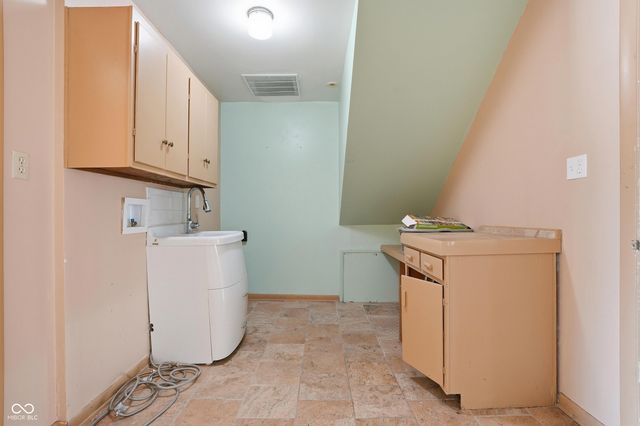 7705 N Whittier Place, Indianapolis, IN 46250