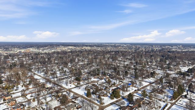 7705 N Whittier Place, Indianapolis, IN 46250