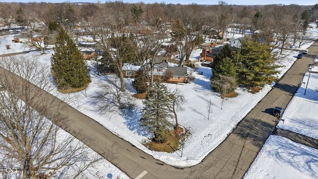 7705 N Whittier Place, Indianapolis, IN 46250