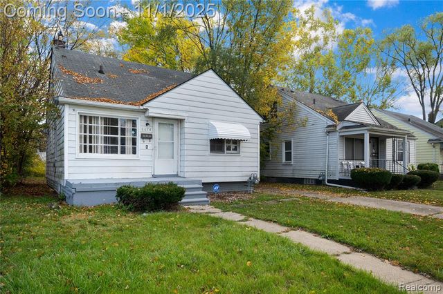 8674 Pierson Street, Detroit, MI 48228