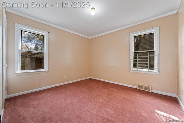 8674 Pierson Street, Detroit, MI 48228