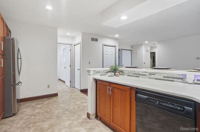 101 Quiet Creek Circle, Chelsea, MI 48118