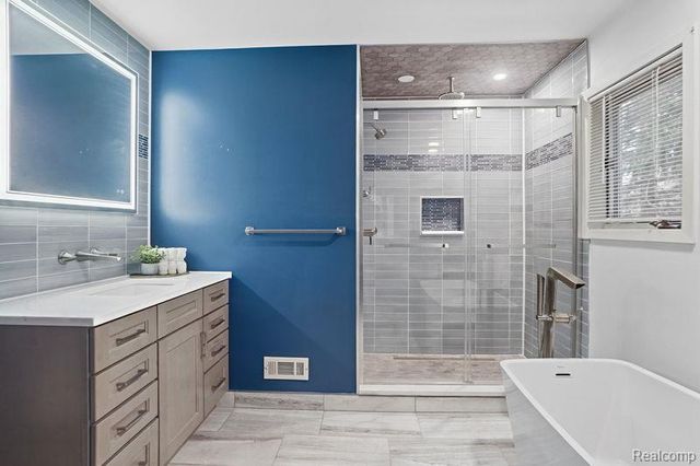 101 Quiet Creek Circle, Chelsea, MI 48118