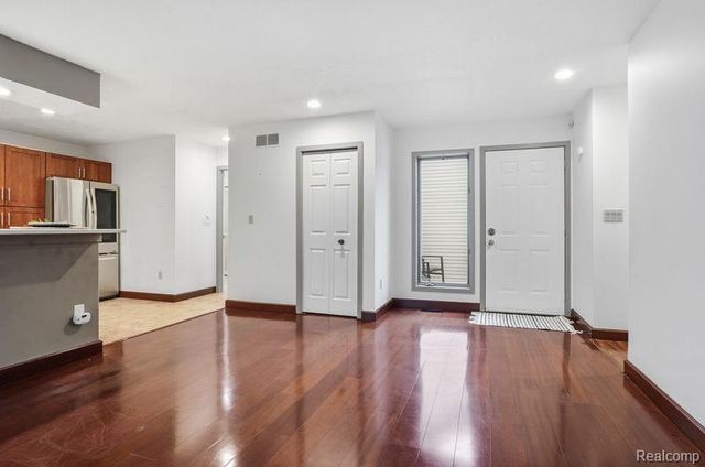 101 Quiet Creek Circle, Chelsea, MI 48118