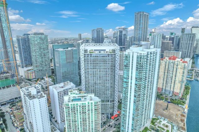1300 Brickell Bay Drive 2005, Miami, FL 33131